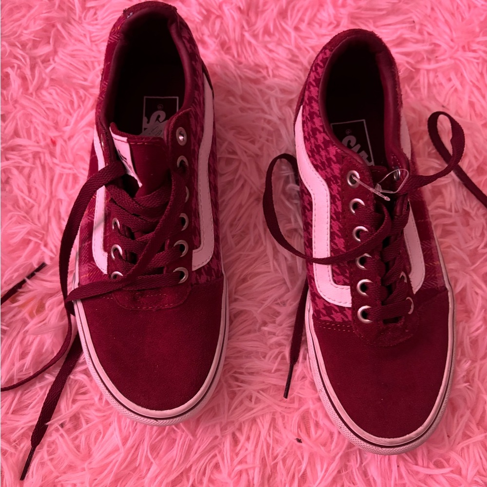 Vans Maroon and White Casual Sneakers